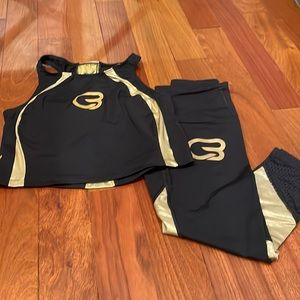Custom CYCLEBAR branded black and gold pheel set